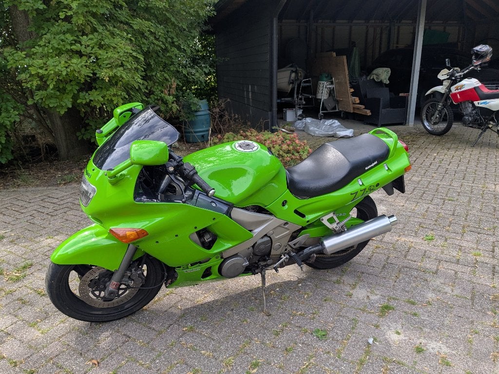 Kawasaki ZZ-R600, Handvatverwarming, 4 cilinders, Gebruikt, Sport