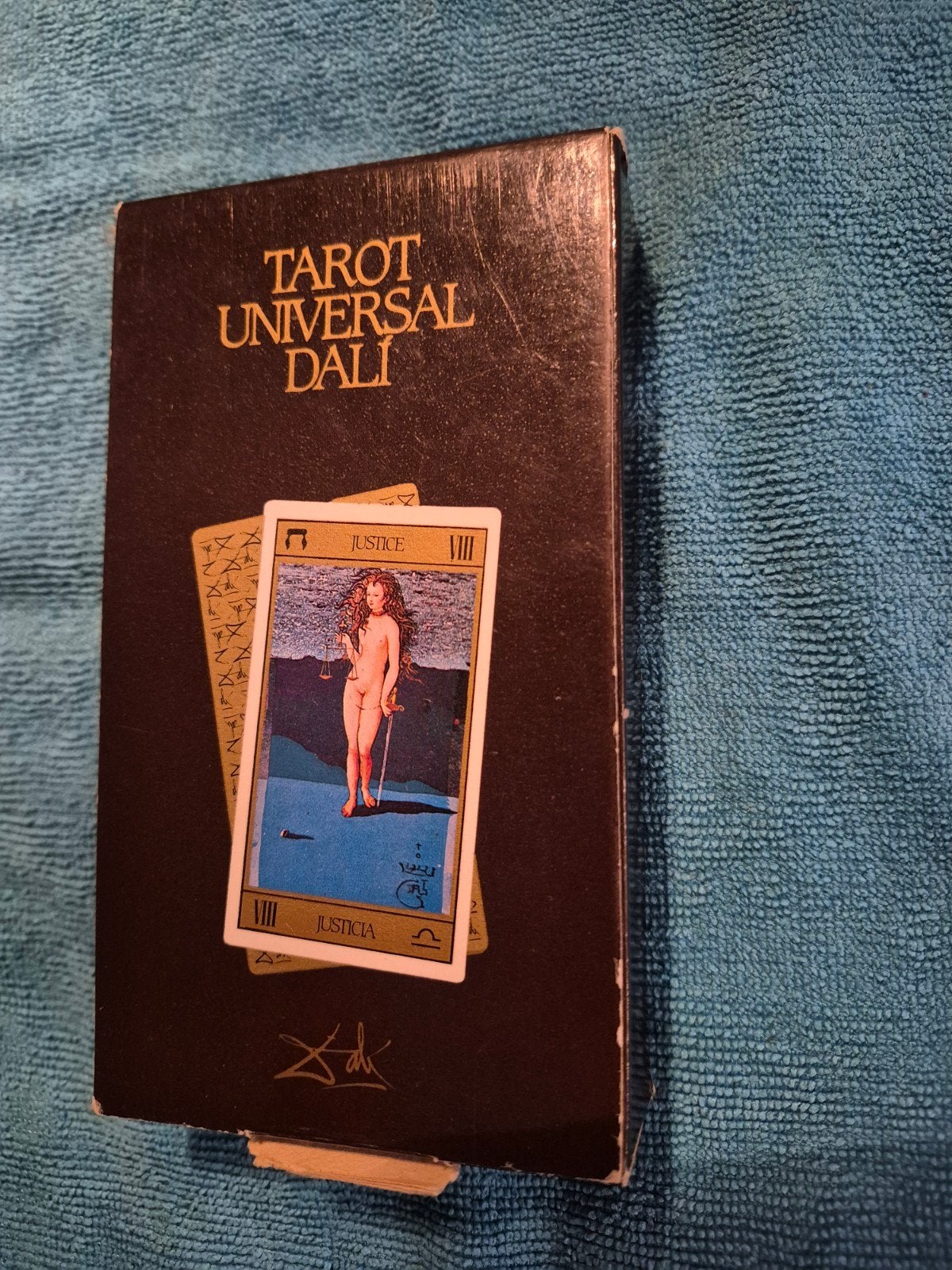 Tarot Universal Salvador Dalí - Compleet kaartspel met handl, Ophalen of Verzenden, Gelezen