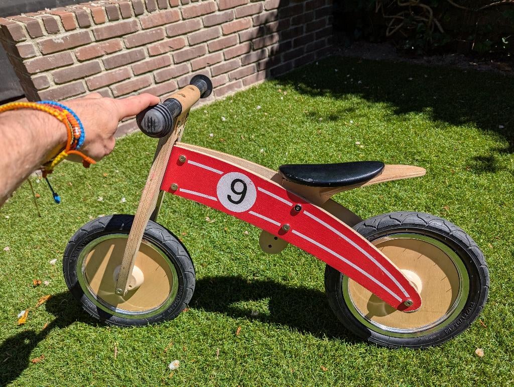 Mooie Rode Loopfiets (12") (Bandit and Angels), Ophalen, Zo goed als nieuw, Loopfiets