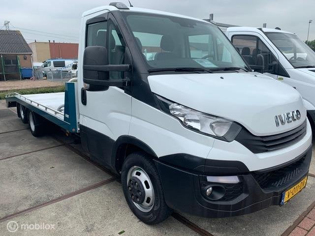 VERKOCHT ! Iveco Daily 35C18D 3.0 410, Auto's, Automaat, Gebruikt, 4 cilinders, Iveco