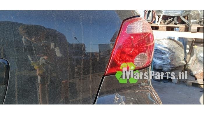 Achterlicht rechts van een Mitsubishi Outlander, Auto-onderdelen, Verlichting, Gebruikt, -, -, Ophalen of Verzenden