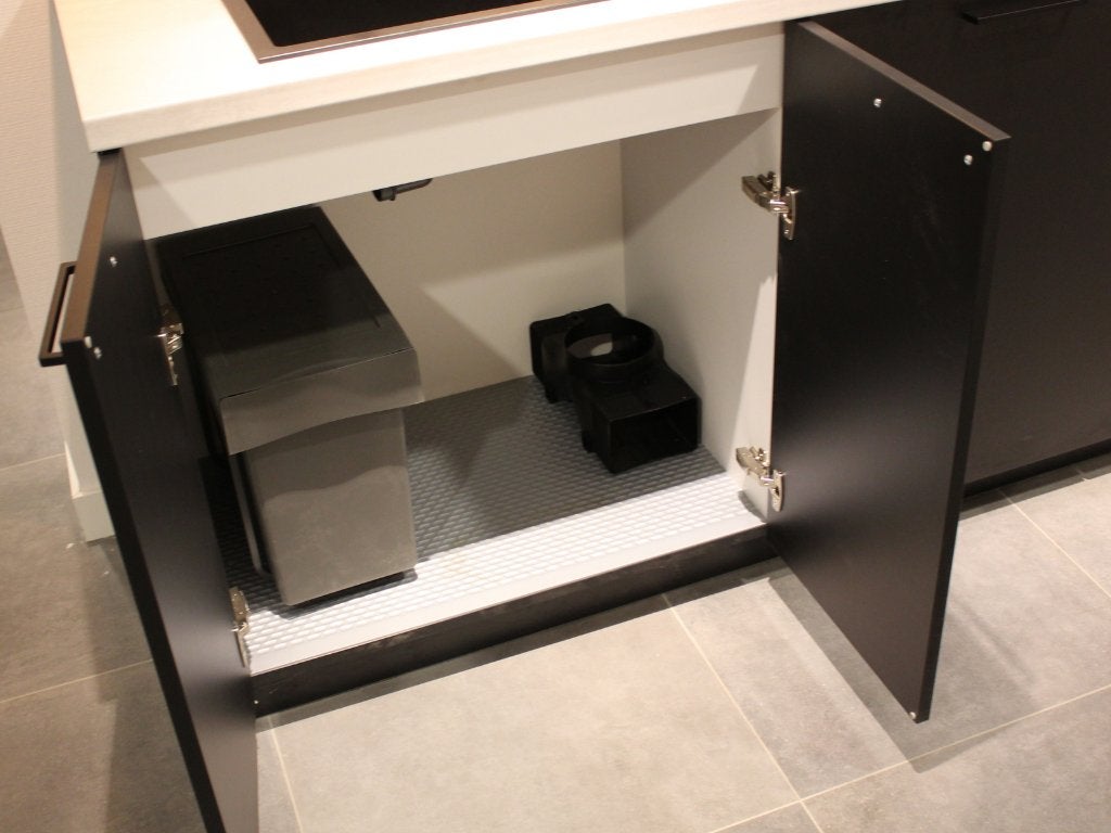 AF17 – Häcker Concept130 Uno designkeuken zwart, Ophalen, Info@)haecker-kuechen.de, Zwart, Overige typen