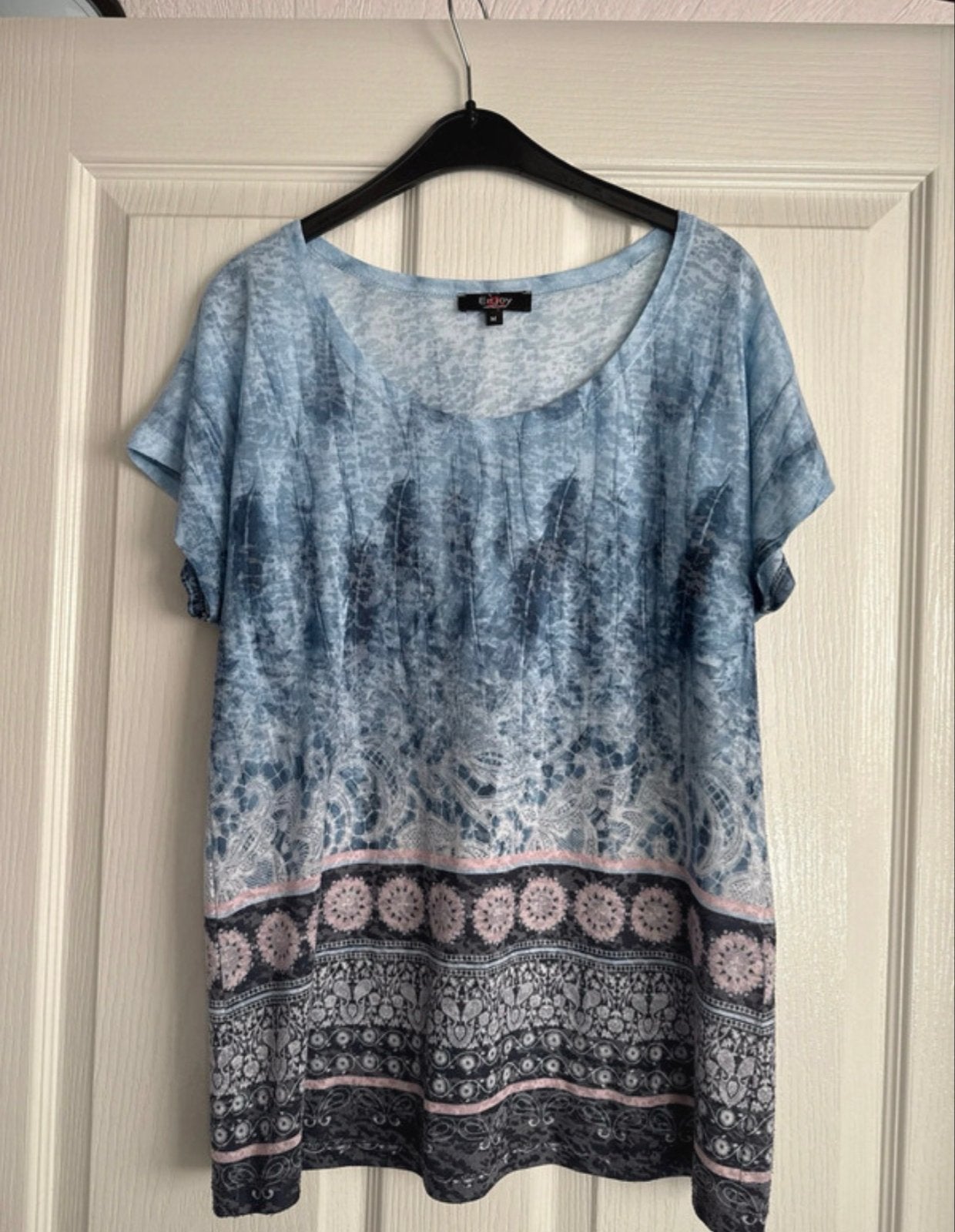 Enjoy Dames T-shirt Maat M - Blauw met print, Maat 38/40 (M), Blauw, Ophalen of Verzenden, Korte mouw