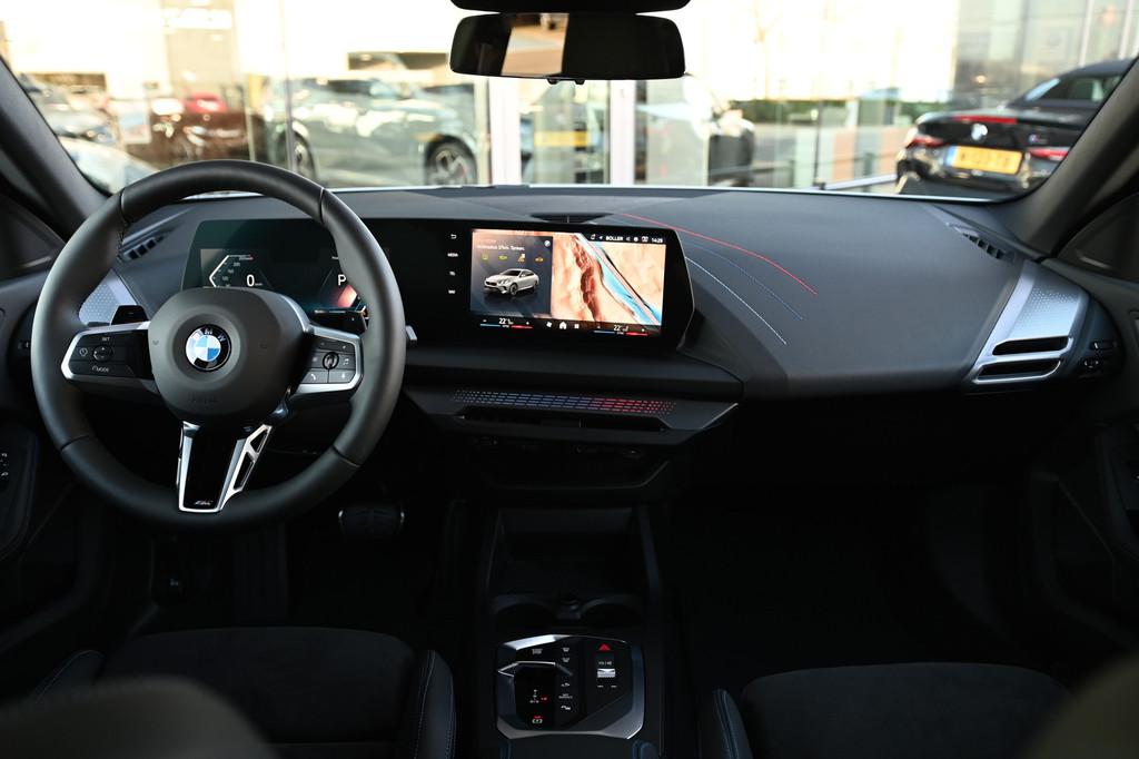 BMW 2 Serie Gran Coupé 220 M Sport Automaat / Achteruitrijc, Auto's, BMW, Zwart, 156 pk, Bedrijf, 3 cilinders