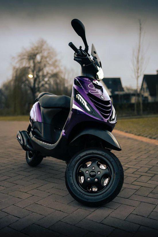 Gezocht scooters zonder 123!!, Fietsen en Brommers, Scooters | Piaggio, Ophalen of Verzenden, Zo goed als nieuw, Benzine, Overige modellen