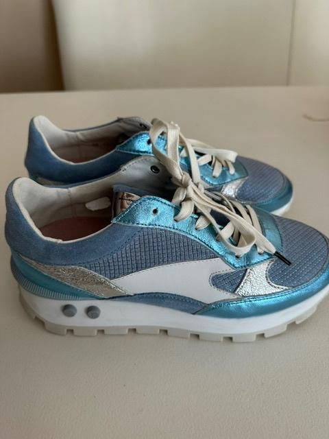Floris van Bommel blokki sneakers, als nieuw, Kleding | Dames, Schoenen, Blauw, Floris van Bommel, Ophalen of Verzenden, Sneakers of Gympen