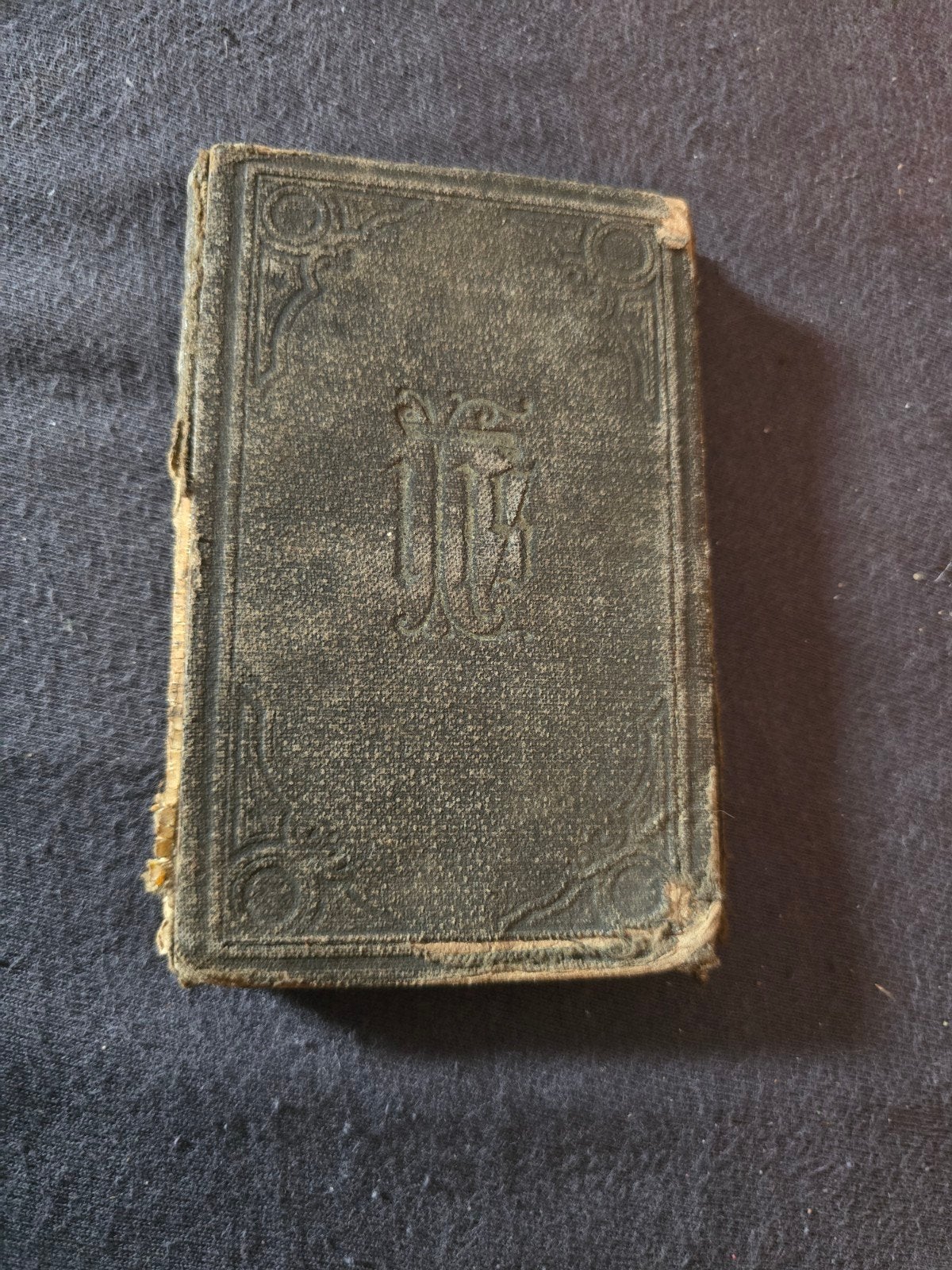 Bloemen van liefde tot Jezus - Gebedenboek 1905, Ophalen of Verzenden, R.K. Missiehuis Sint Michael