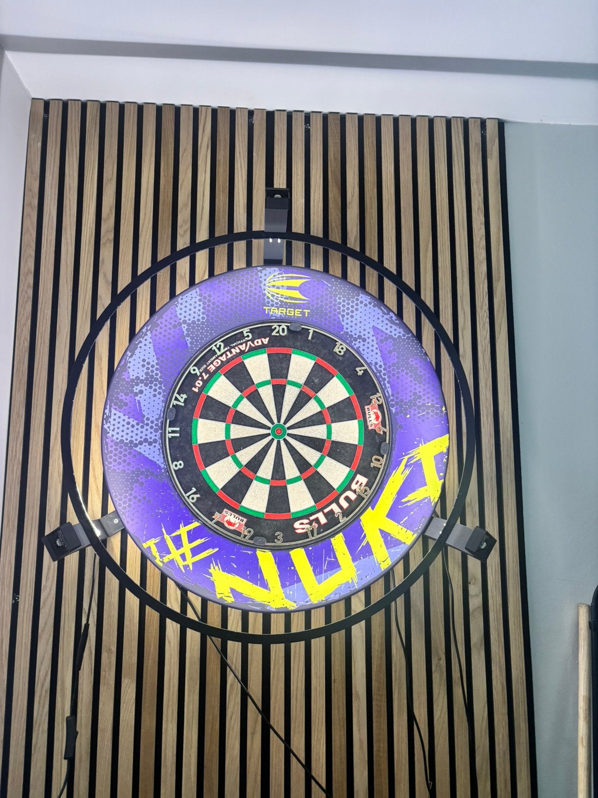 Winmau plasma lichtring+ autodarts camera’s, Ophalen, Zo goed als nieuw, Dartbord