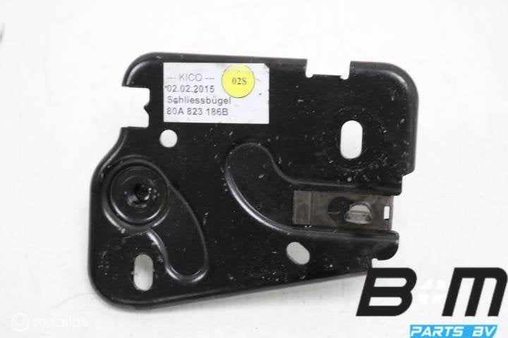 Slotbeugel rechts Audi Q5 80A 80A823186B, Auto-onderdelen, Overige Auto-onderdelen, Gebruikt