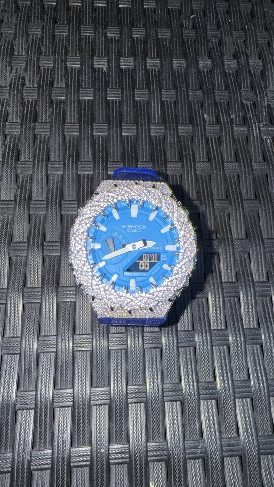 G-Shock GA-2100 Moissanite “Crown Of Thorns” Iced Out, Blauw, Ophalen of Verzenden, Zo goed als nieuw, Waterdicht