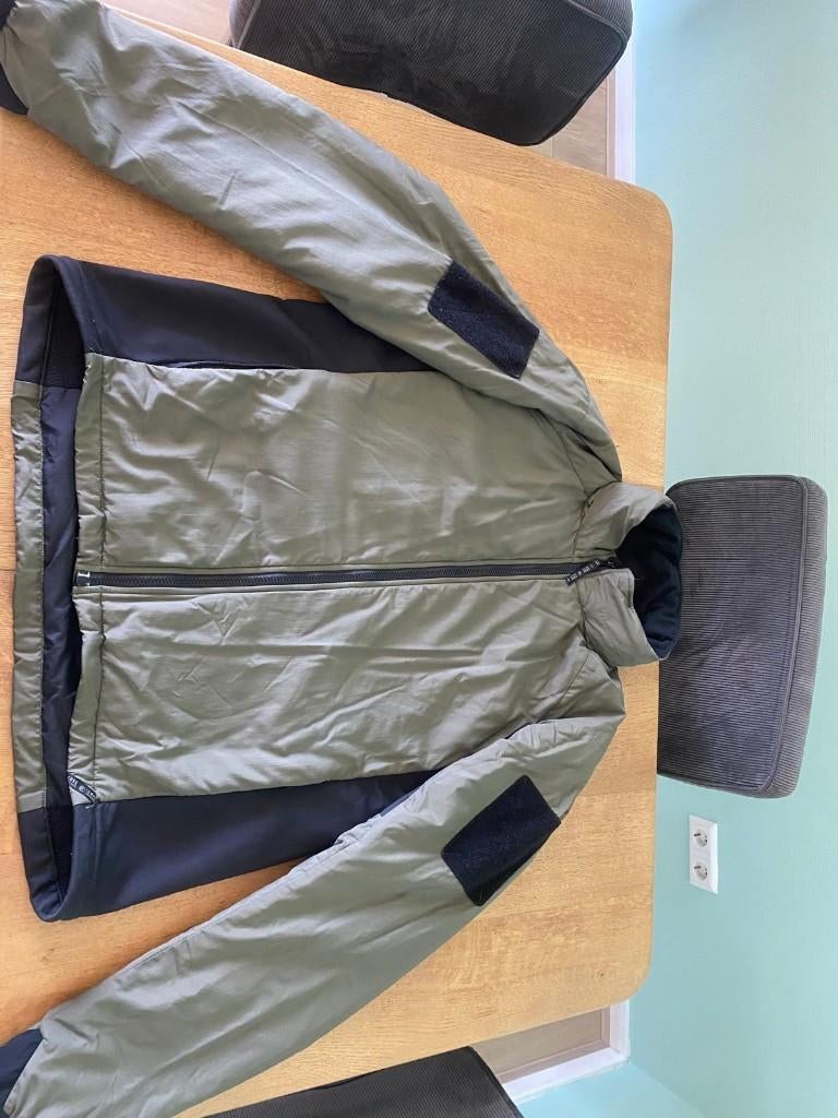 Crye Precision Loft Jacket Ranger Green XL, Verzamelen, Ophalen of Verzenden, Landmacht, Amerika, Kleding of Schoenen