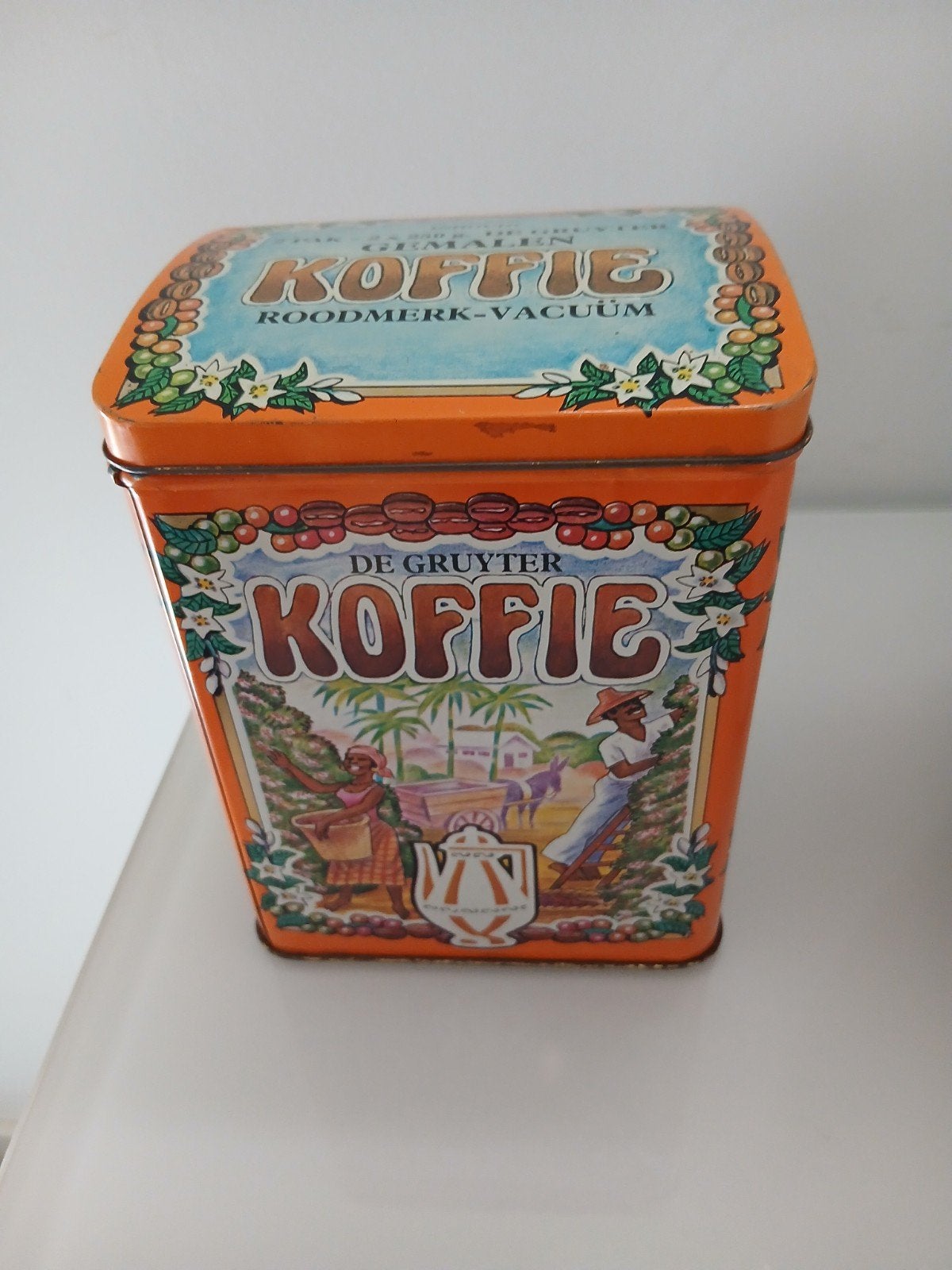 Mooi retro blik De Gruyter gemalen koffie roodmerk-vacuüm, Verzamelen, Ophalen of Verzenden, Gebruikt, Overige, Overige merken
