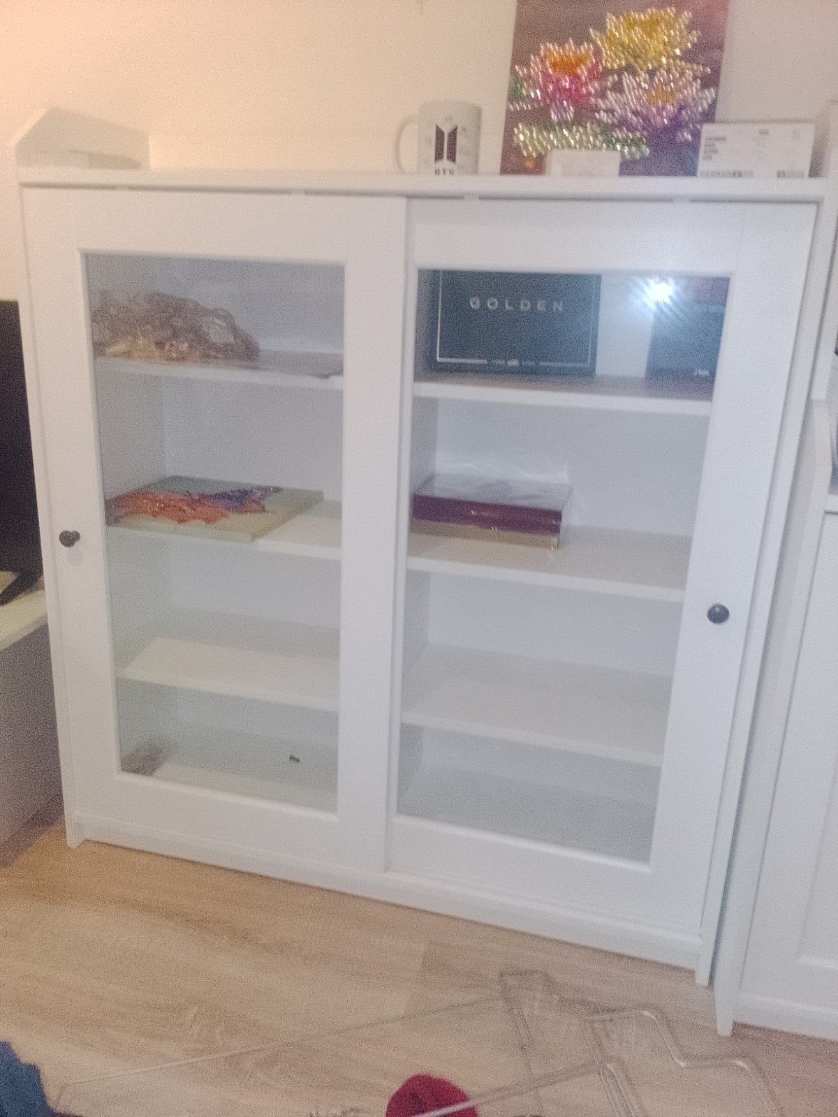 Nieuwe Witte Kast met Glazen Schuifdeuren, Ophalen, Met deur(en), 100 tot 150 cm, Glas
