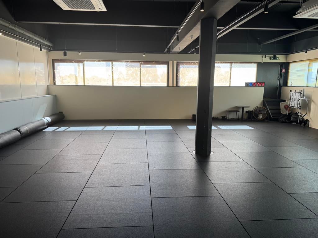 Ruimte huren voor yoga, PT of workshops – 110m² studio, Huizen en Kamers, Kamers te huur
