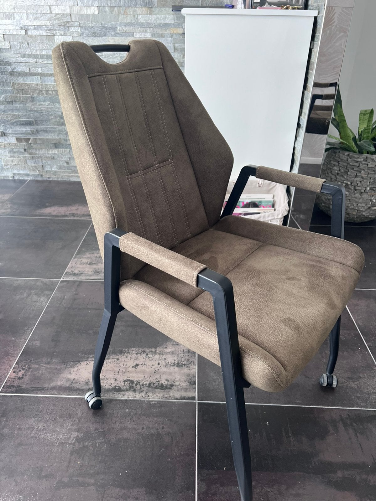 Eettafel stoelen 5x merk Taxeira 1 jaar oud, Ophalen, Zo goed als nieuw, Vijf, Zes of meer stoelen