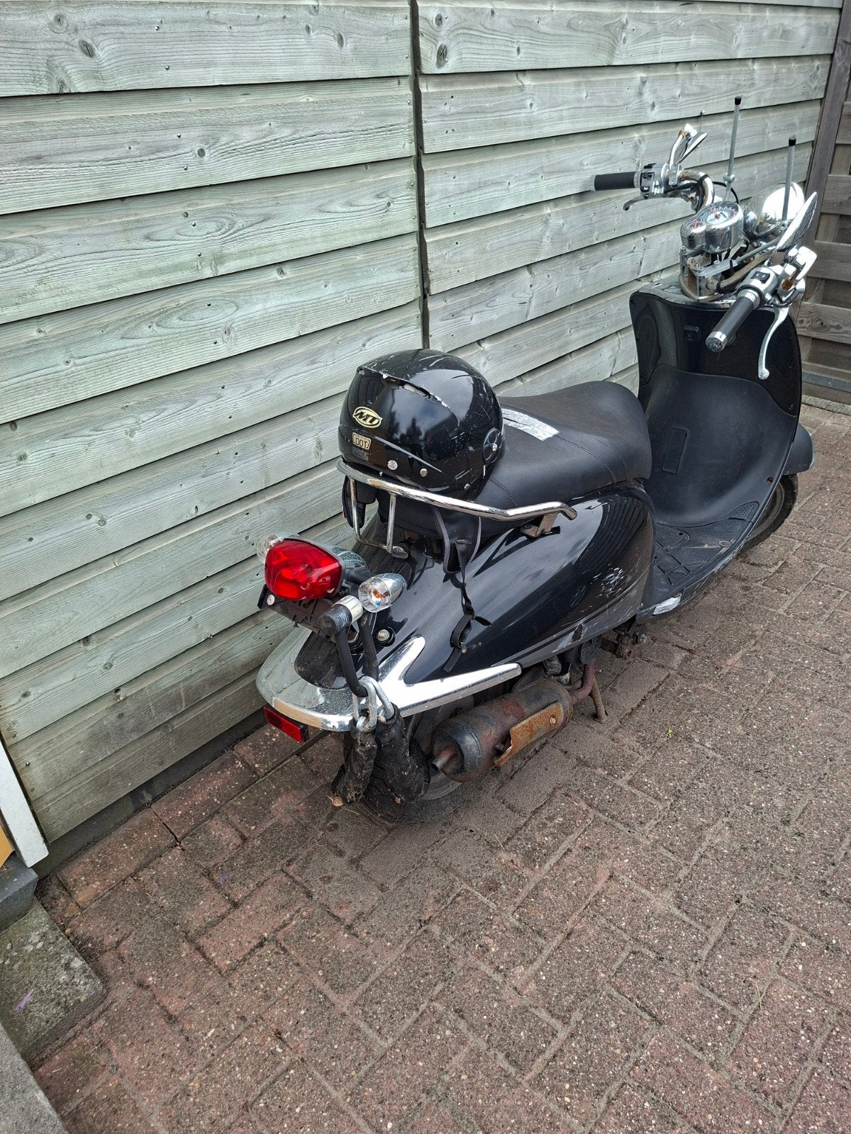 Sym Allo Scooter Zwart - Goede staat, Fietsen en Brommers, Scooters | SYM, Ophalen, Gebruikt, Maximaal 45 km/u, Allo