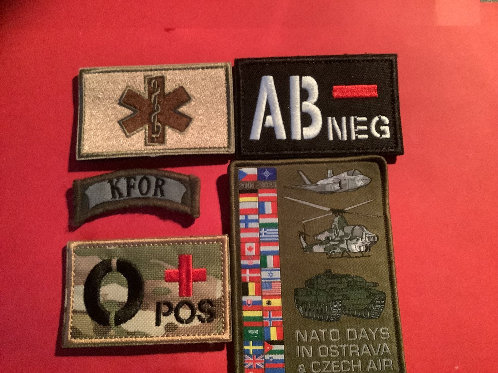 Kaveltje emblemen, Ophalen of Verzenden, Landmacht, Nederland, Embleem of Badge