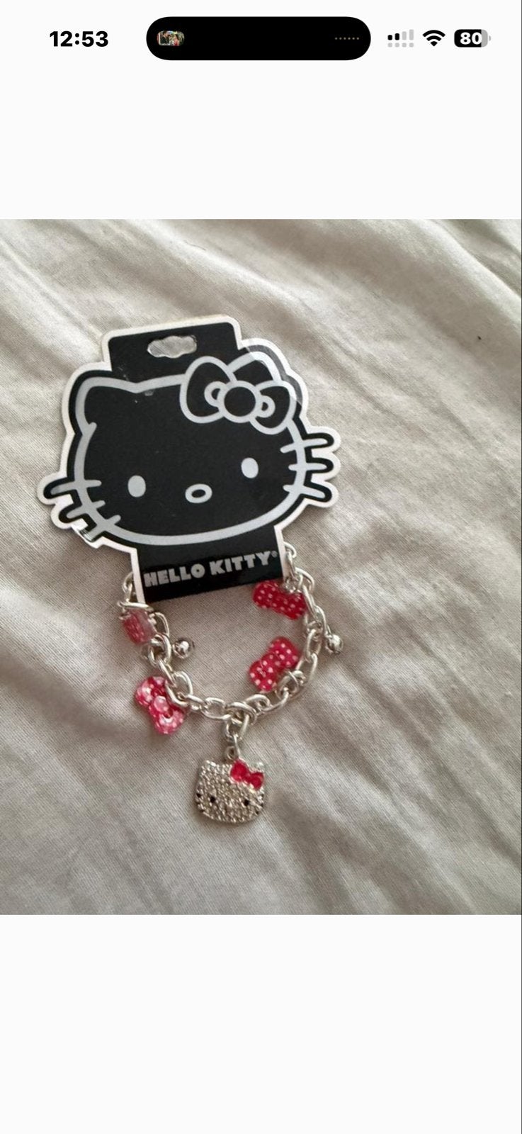Hello Kitty Armband met bedels - Nieuw, Overige materialen, Nieuw, Ophalen of Verzenden, Met bedels of kralen