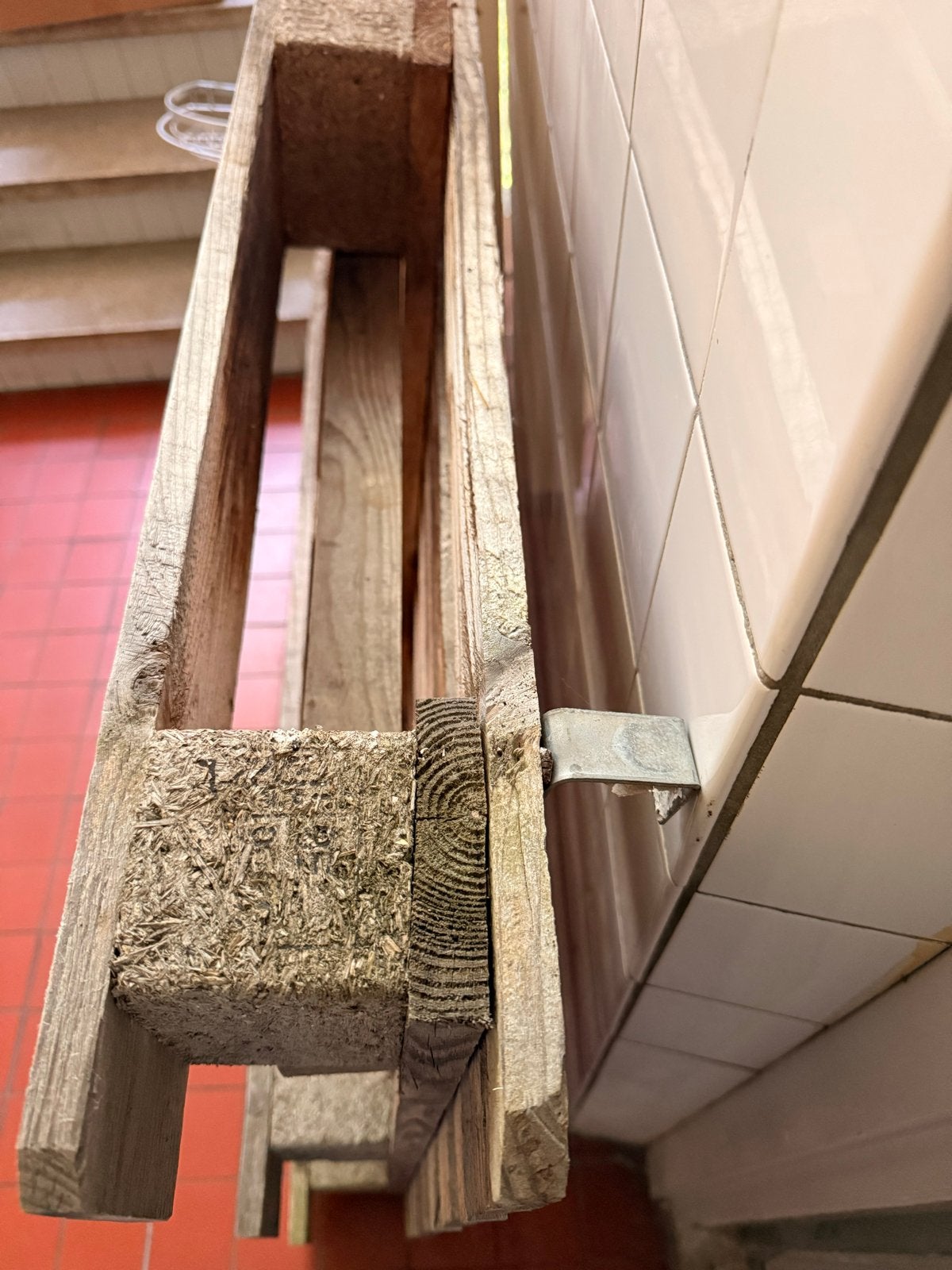 Pallet plantenrek / kruidenrek met ophangbeugels, Tuin en Terras, Ophalen, Gebruikt, Balkon, 60 tot 100 cm