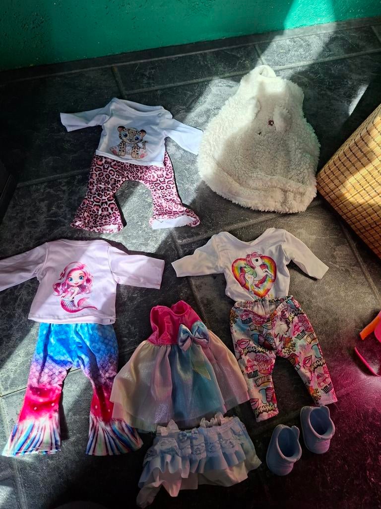 Heel veel baby born kleding van een ander merk, Ophalen of Verzenden, Zo goed als nieuw, Babypop
