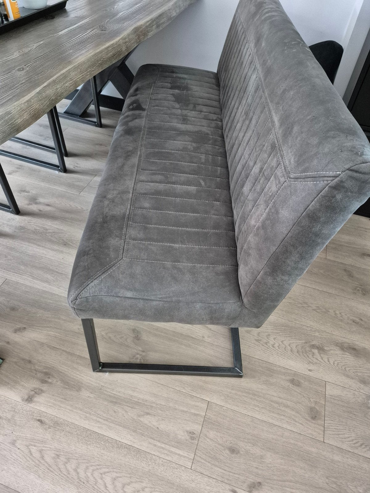 Moderne eetkamerbank en stoelen - donker taupe stof, Huis en Inrichting, Stoelen, Ophalen, Gebruikt, Overige kleuren, Stof