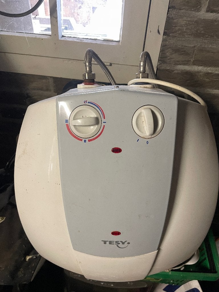 Tesy close in boiler, Minder dan 20 liter, Ophalen of Verzenden, Gebruikt, Boiler