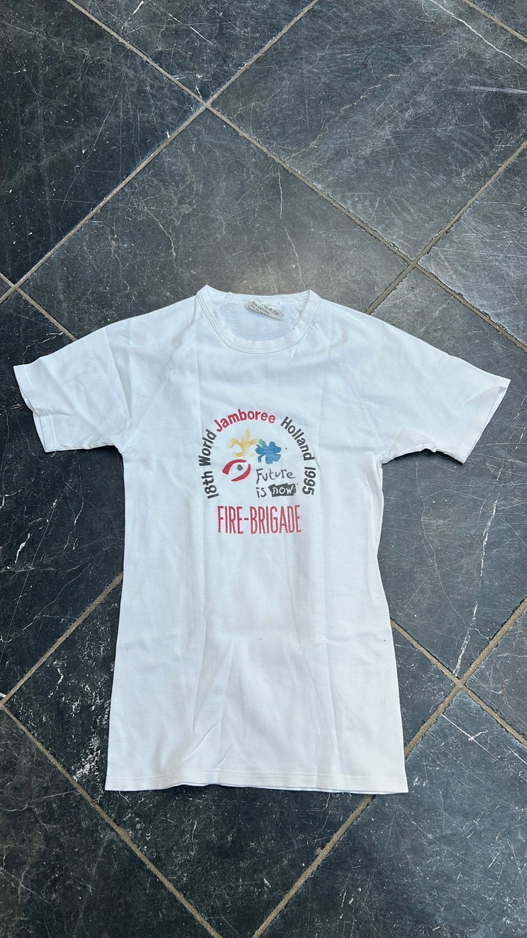 T shirt jamboree fire-brigade Dronten 1995, Verzamelen, Scouting, Verzenden, Zo goed als nieuw, Kleding