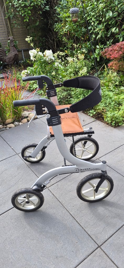 Rollator Travixx Deluxe large, Ophalen, Opvouwbaar, Zo goed als nieuw