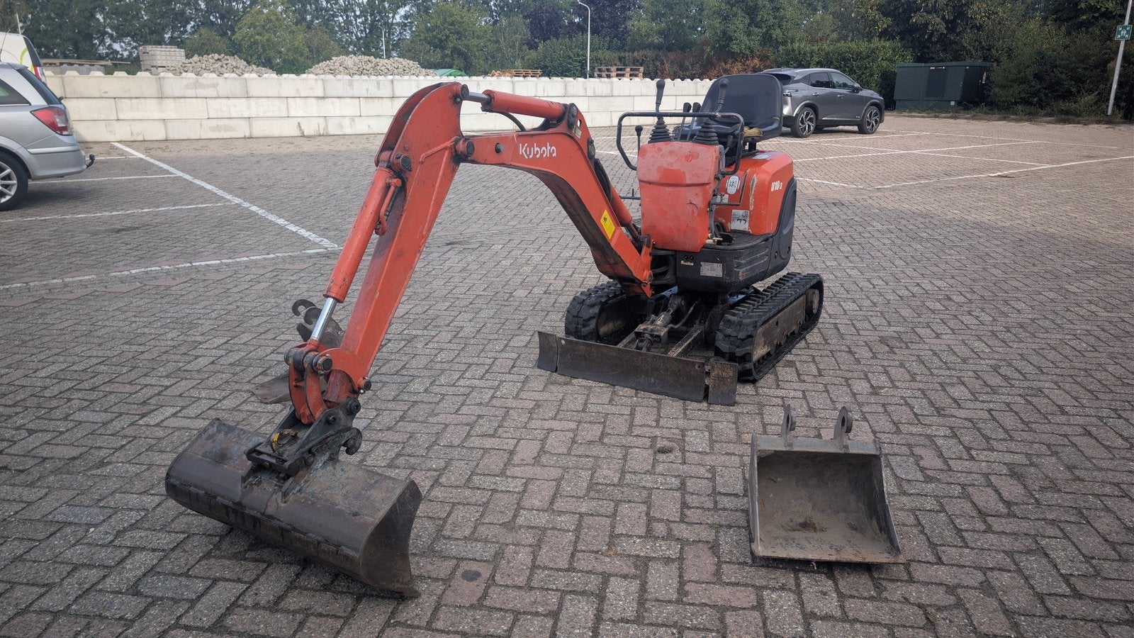 Kubota U10-3 minigraver | 2004 | 3.153 uur | 3 bakken, Ophalen, Graafmachine