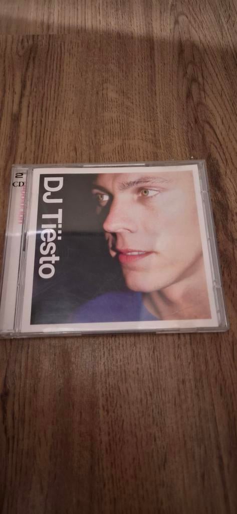 DJ Tiësto - Darkside (2 CD), Cd's en Dvd's, Cd's | Dance en House, Ophalen of Verzenden, Gebruikt, Techno of Trance