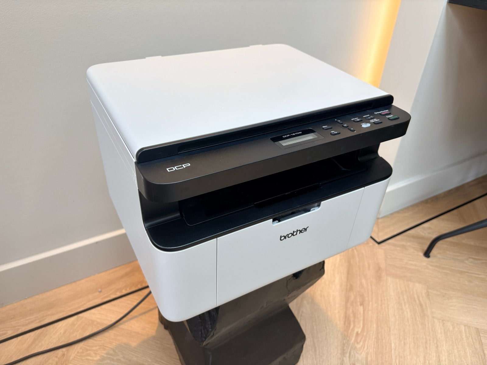 Brother DCP-1610W wifi Laserprinter - Compact en Draadloos, Ophalen, Kopieren, All-in-one, Zo goed als nieuw