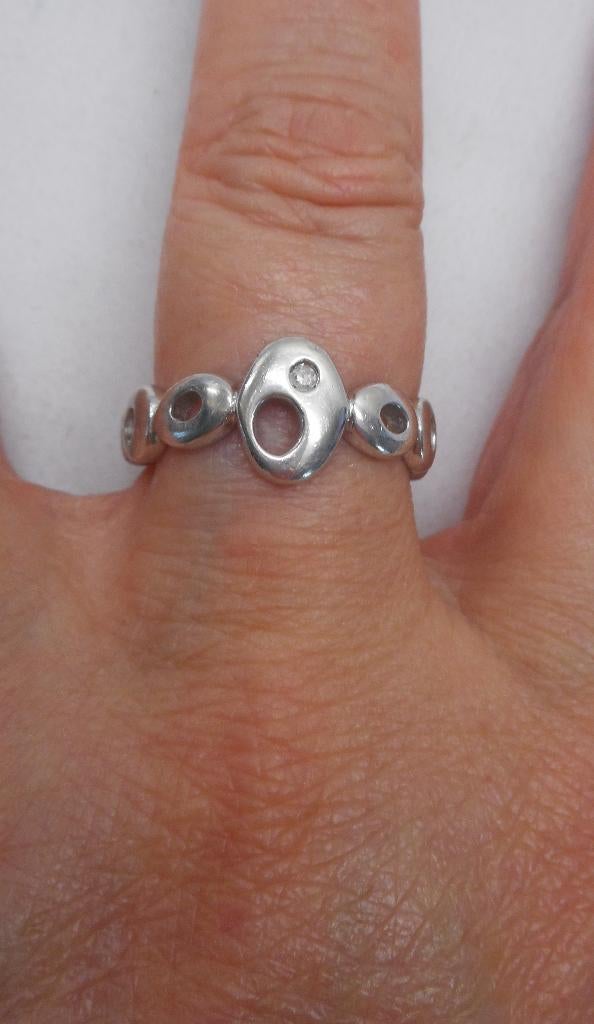 Zilveren modernist ring met echt diamantje maat 19 nr.281