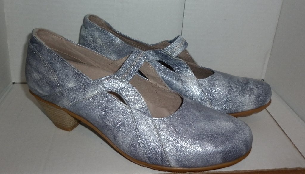 pumps met laag hakje maat 40  merk : Into it, Kleding | Dames, Pumps, Ophalen of Verzenden, Zo goed als nieuw, Grijs