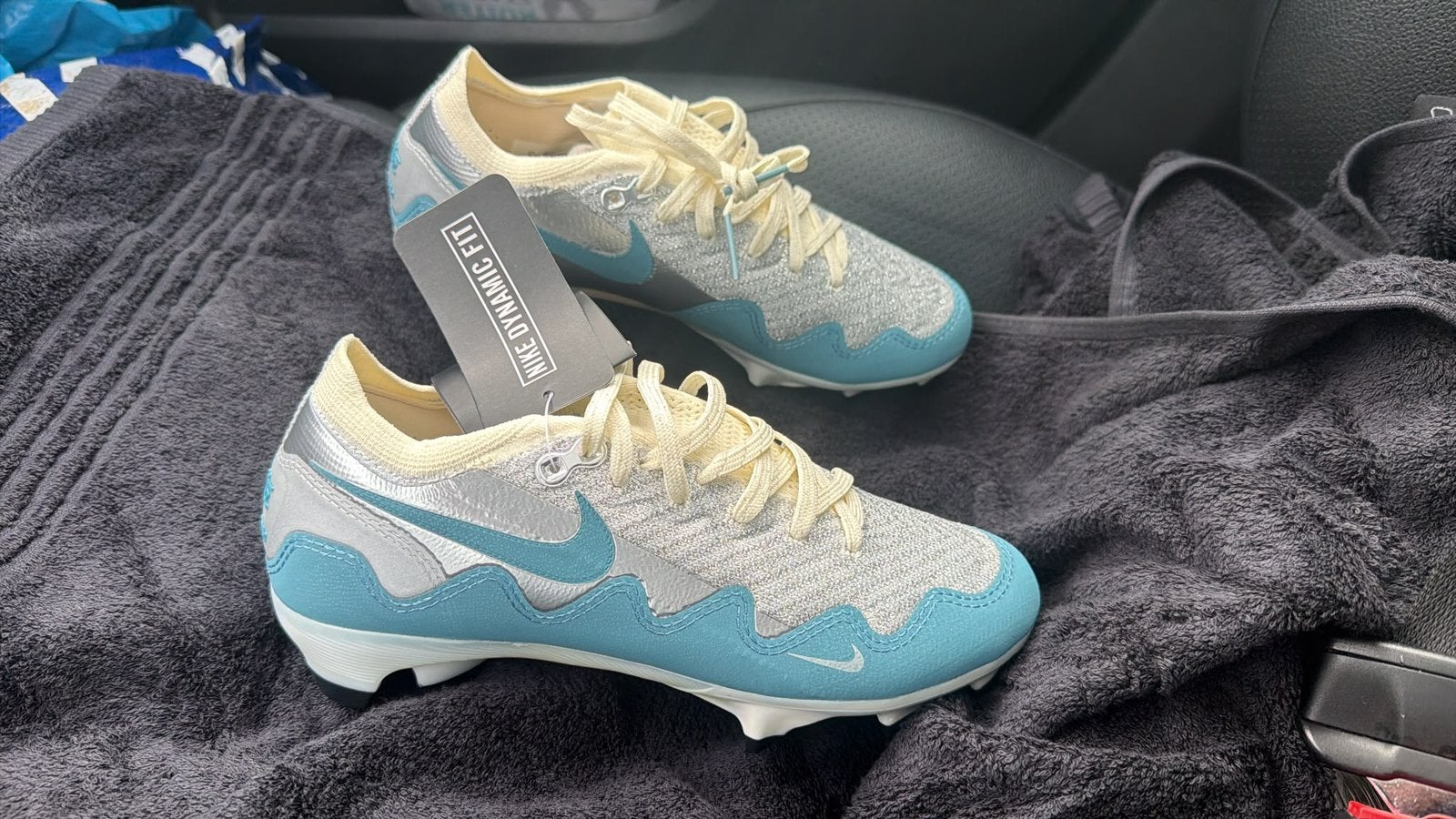 Niks r zoom patta voetbalschoenen maat 36 nieuw, Maat XS of kleiner, Ophalen of Verzenden, Zo goed als nieuw, Schoenen