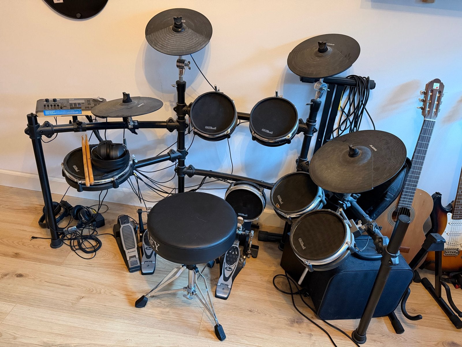 Alesis DM10 MKII Pro Kit - Elektronisch drumstel, Muziek en Instrumenten, Ophalen, Gebruikt, Overige merken, Elektronisch