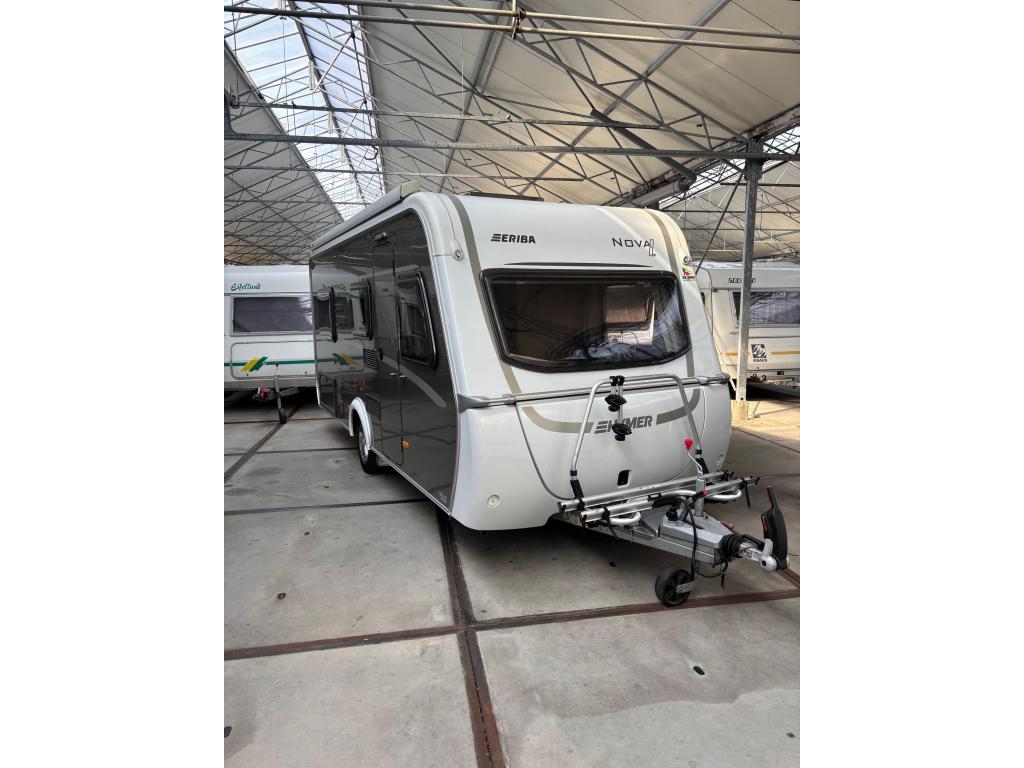 Eriba Nova Light 442 + mover en fietsendrager, Overige typen, Standaardzit, Tot en met 3, Particulier