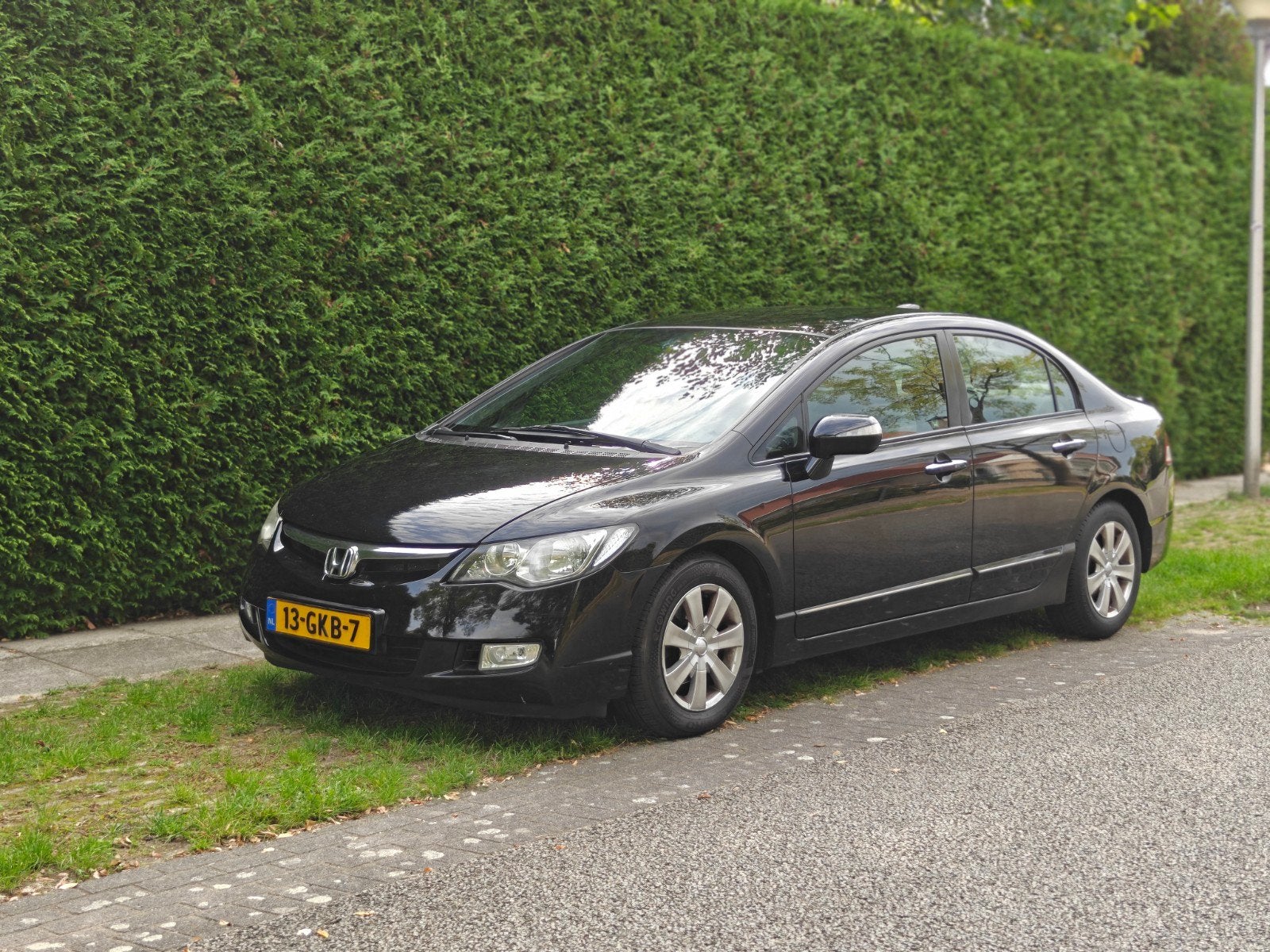 Honda Civic Hybrid Automaat - Zwart - Nieuwe APK - CarPlay, Auto's, Zwart, Origineel Nederlands, 22 km/l, Sedan