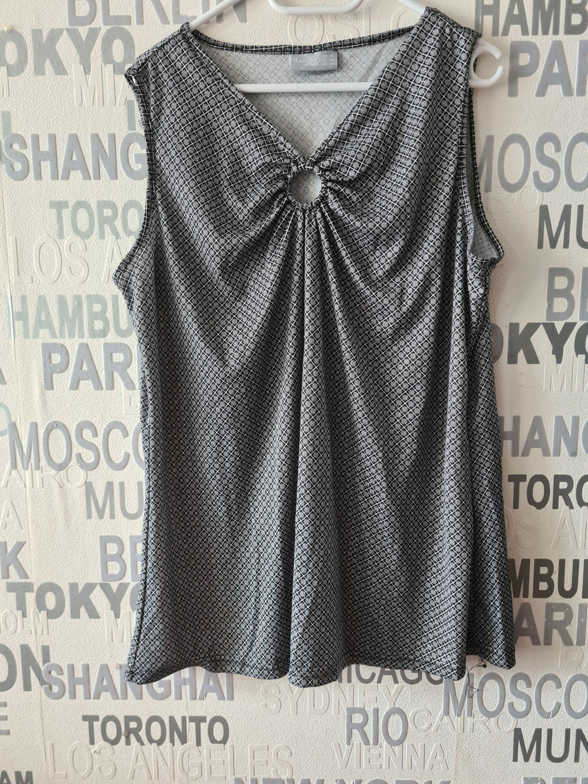 Stijlvolle Top Maat 46 - Comfortabel en Chic, Kleding | Dames, *, *, *, Gedragen