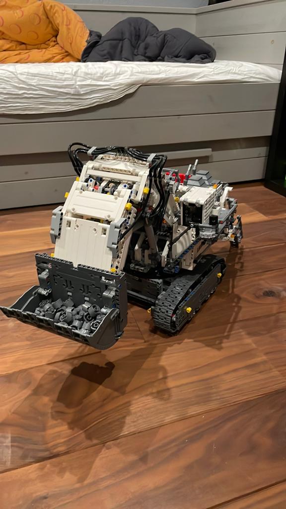 Lego liebherr graafmachine, Ophalen, Lego, Compleet, Zo goed als nieuw