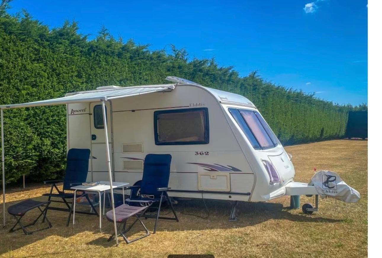 Elddis Avante 362 aparte bedden, Caravans en Kamperen, Caravans, Particulier, tot en met 2, 750 - 1000 kg, Overige, Elddis, 2 aparte bedden