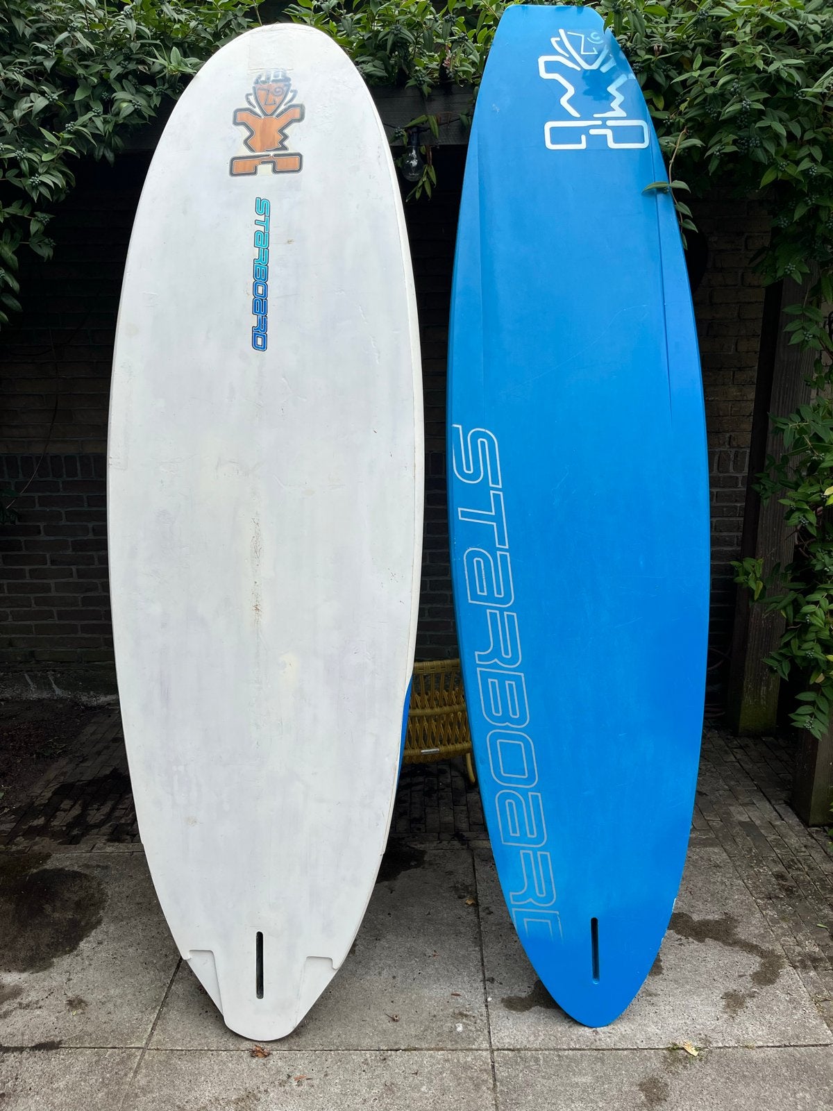 Starboard Windsurfboards - Set van 2, Met voetbanden, 250 tot 300 cm, Gebruikt, Ophalen of Verzenden