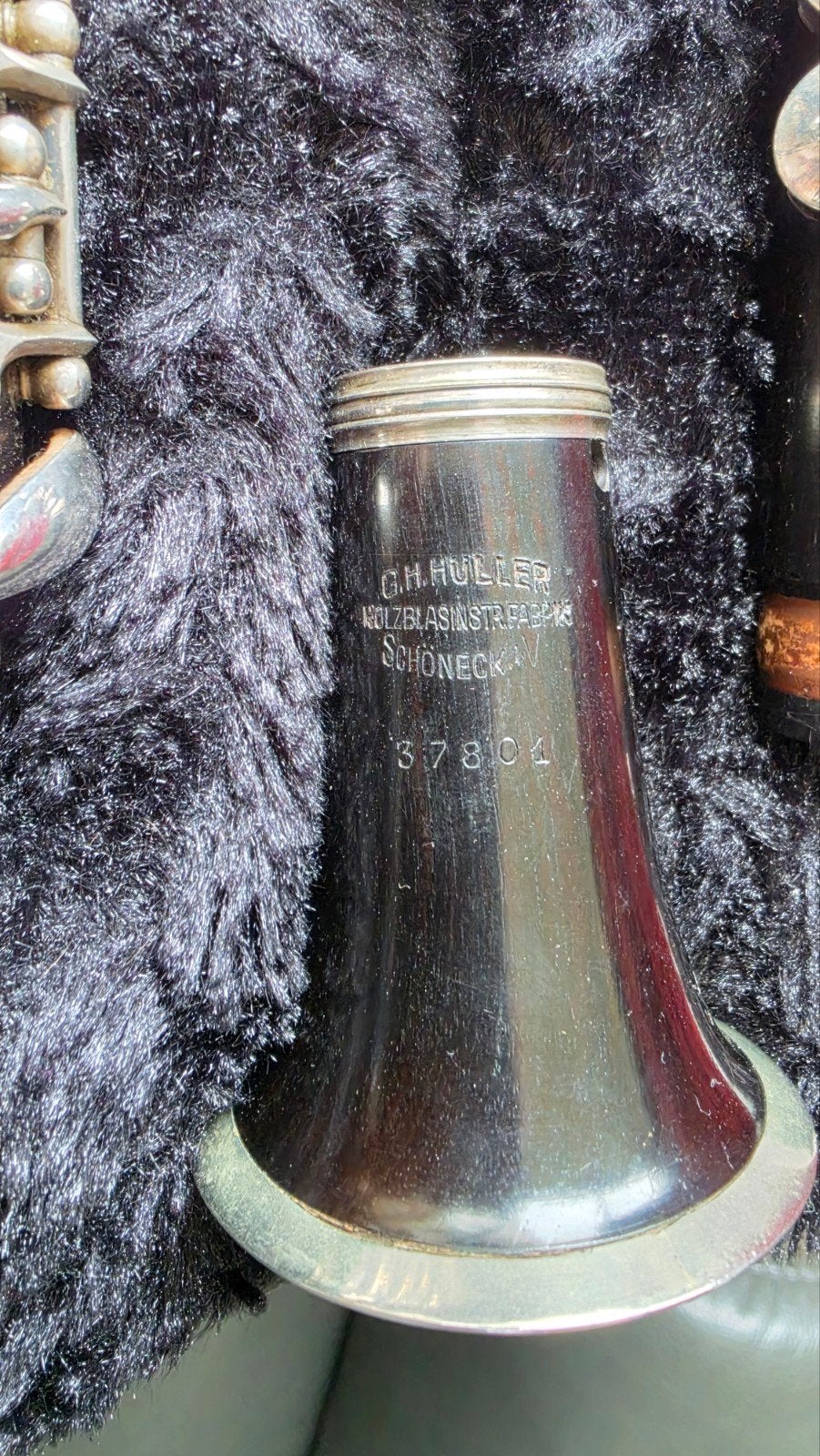 G.H. Hüller Schoneck C-klarinet verzilveren kleppen
compleet, Bes-klarinet, Gebruikt, Ophalen of Verzenden, Met koffer
