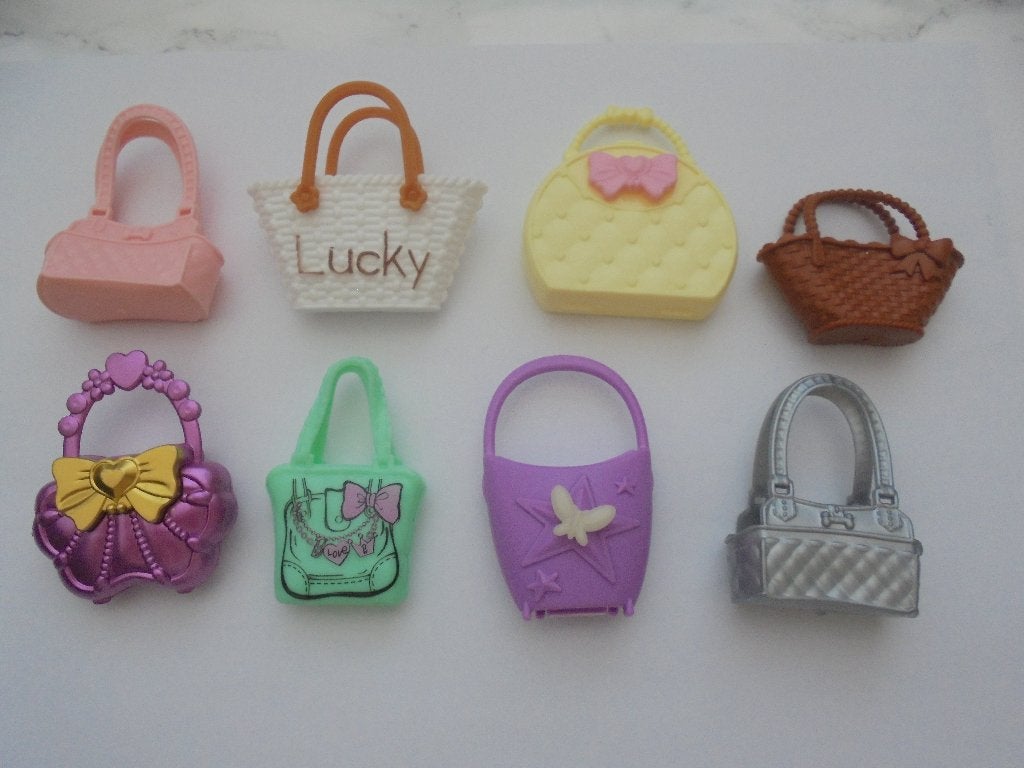 Barbie pop 8 stuks partij tasjes tassen tas nieuw, Kinderen en Baby's, Speelgoed | Poppen, Ophalen of Verzenden, Nieuw, Barbie