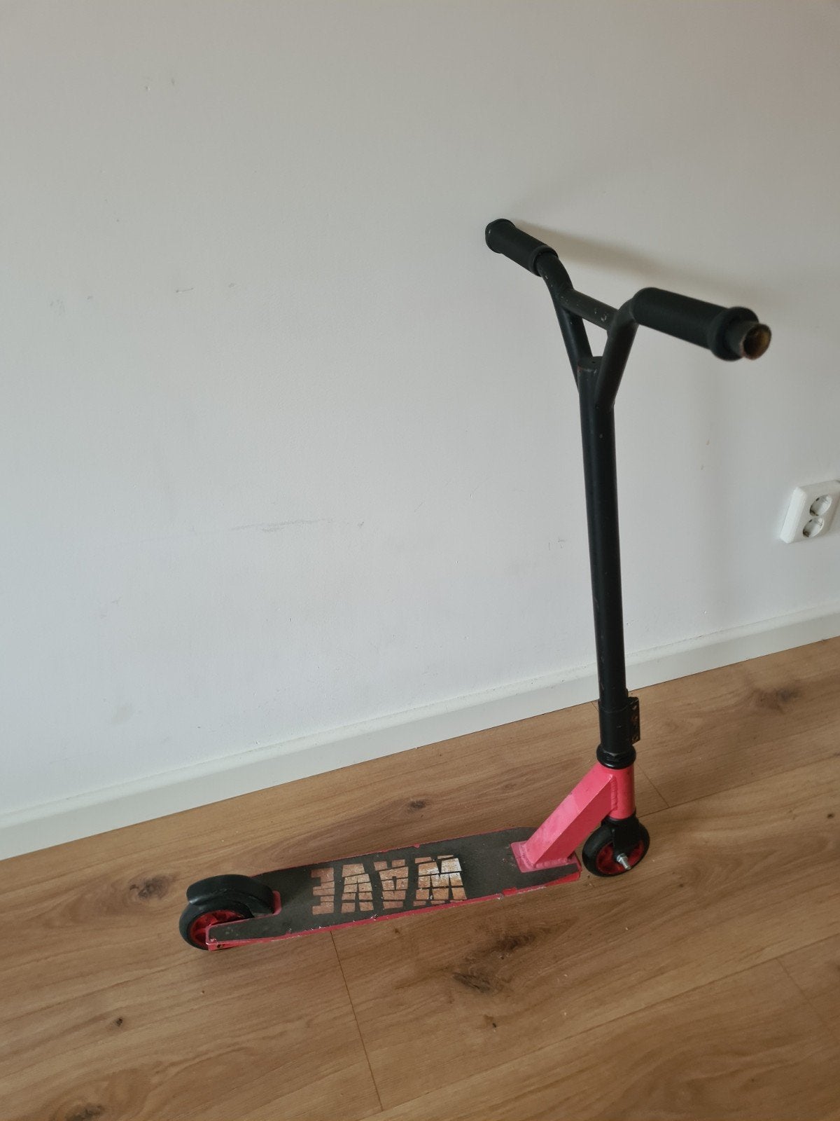Wave stuntstep - wielen draaien soepel, Fietsen en Brommers, Ophalen, Gebruikt, Gewone step, Wave