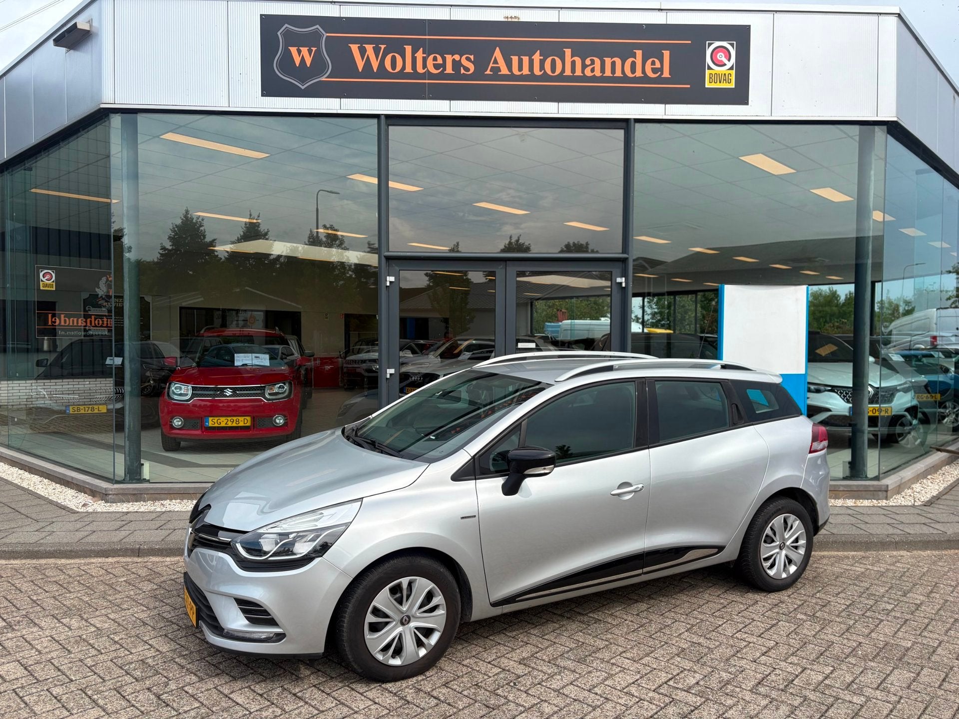 Renault Clio Estate 1.2 16V *AC, Auto's, Renault, Voorwielaandrijving, Gebruikt, Euro 6, 49 €/maand