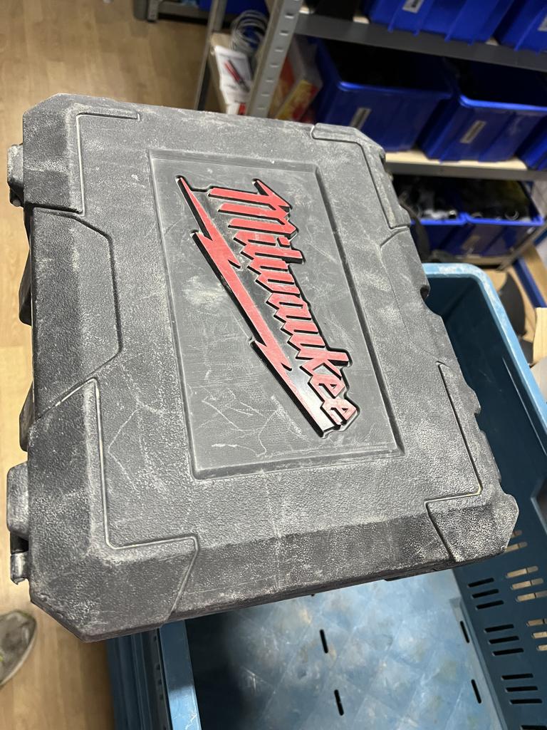 Milwaukee PLH20 sds hamerboor 230 volt, Doe-het-zelf en Verbouw, Gereedschap | Boormachines, Gebruikt, Boor- en/of Breekhamer