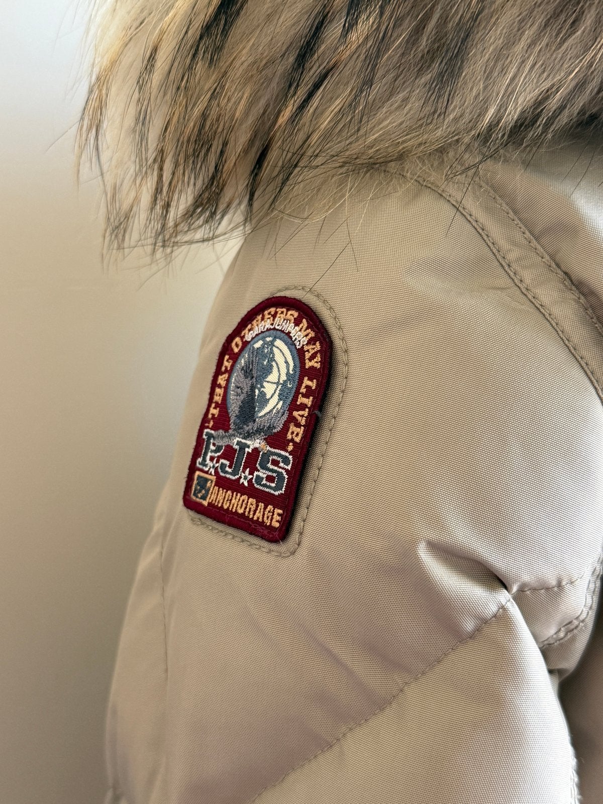 Parajumpers Long Bear Dames Winterjas - Zand/Beige, Ophalen of Verzenden, Zo goed als nieuw, Maat 38/40 (M), Beige