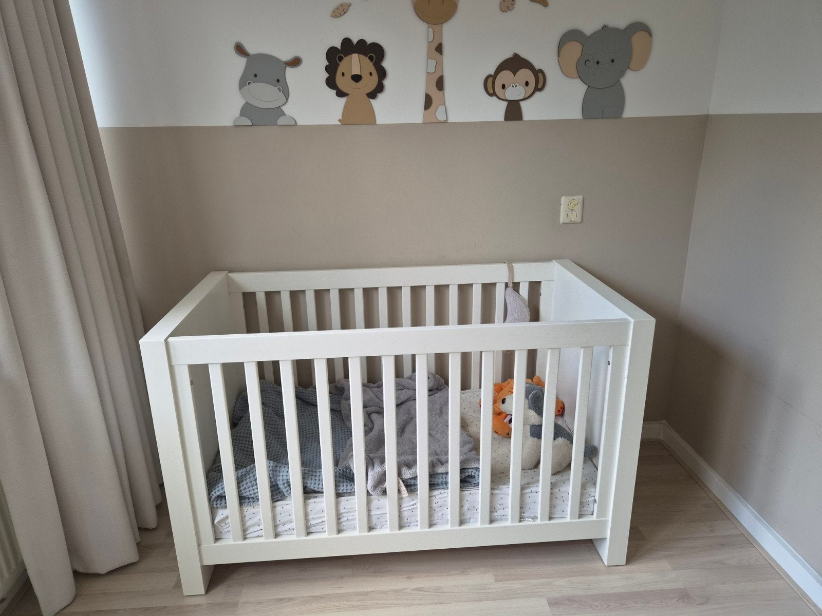 Foto 2 van Kidsmill Ledikant inclusief matras