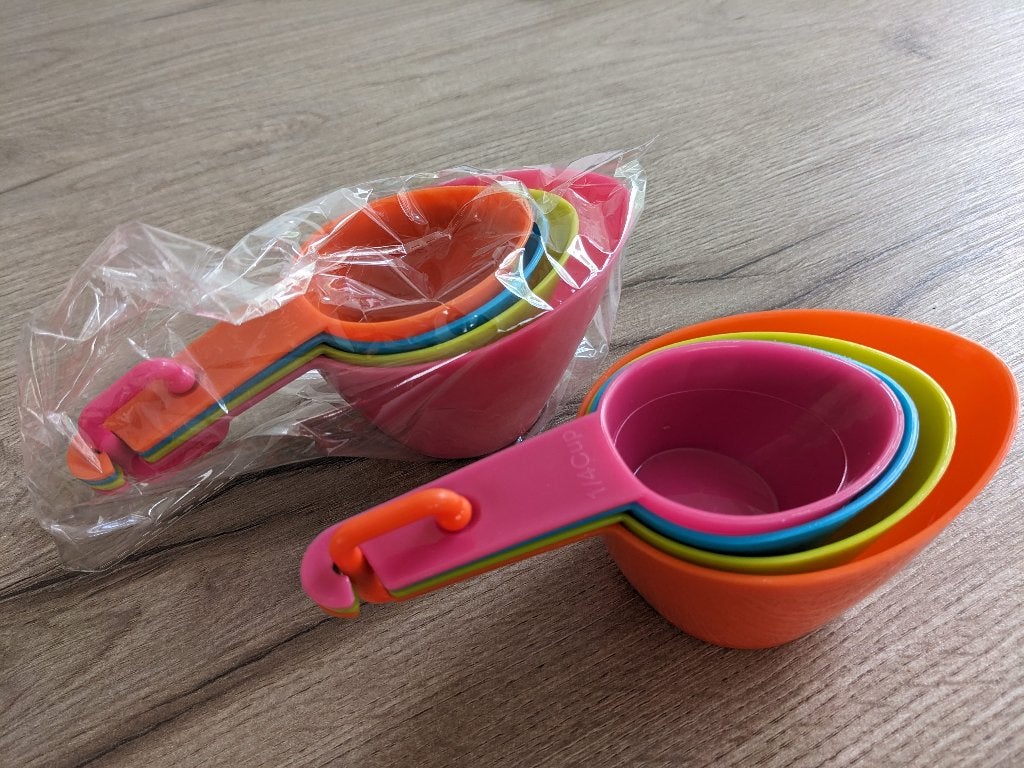 Plastic, gekleurde maatschepjes (cups), Overige typen, Kunststof, Nieuw, Ophalen of Verzenden
