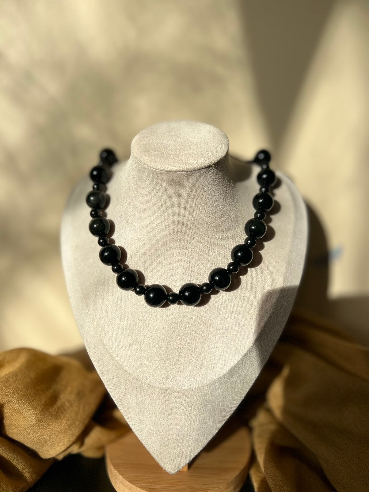 Shungiet shungite beschermt aura straling uniek SALE, Magnolia11, Nieuw, Ophalen of Verzenden, Steen of Mineraal